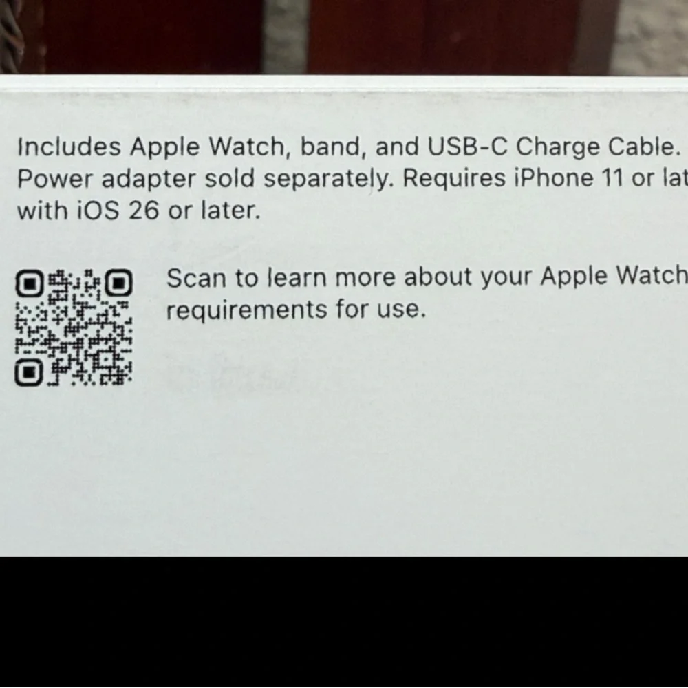 NEW..Apple Watch SE 3 / 40mm Midnight Sport Band…sealed package…